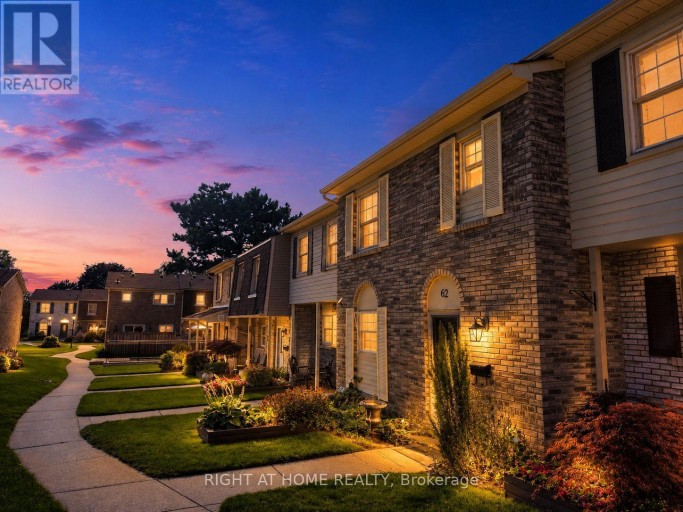 62 - 580 EYER DRIVE, Pickering (West Shore), Ontario, L1W3B7