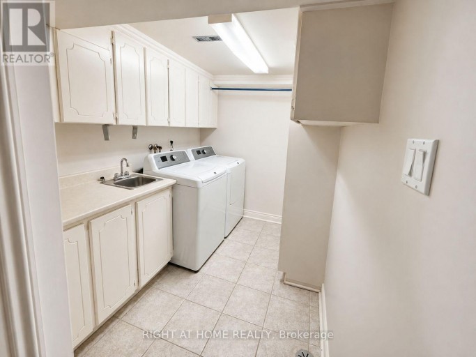 62 - 580 EYER DRIVE, Pickering (West Shore), Ontario, L1W3B7