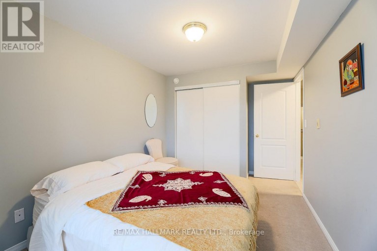 24 - 649D WARDEN AVENUE, Toronto (Clairlea-Birchmount), Ontario, M1L0E7