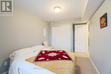 24 - 649D WARDEN AVENUE Toronto (Clairlea-Birchmount) Ontario photo 13