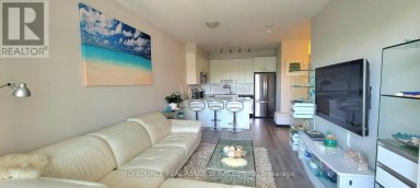 301 - 11611 YONGE STREET Richmond Hill (Jefferson) Ontario photo 1