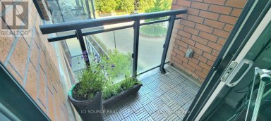 301 - 11611 YONGE STREET Richmond Hill (Jefferson) Ontario photo 11