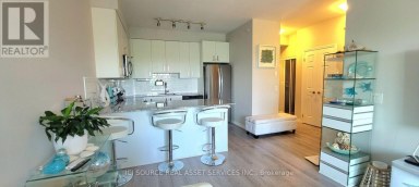 301 - 11611 YONGE STREET Richmond Hill (Jefferson) Ontario photo 3