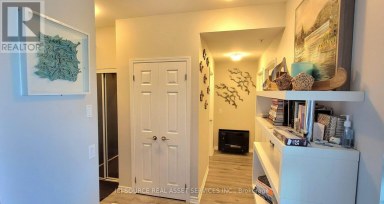 301 - 11611 YONGE STREET Richmond Hill (Jefferson) Ontario photo 8