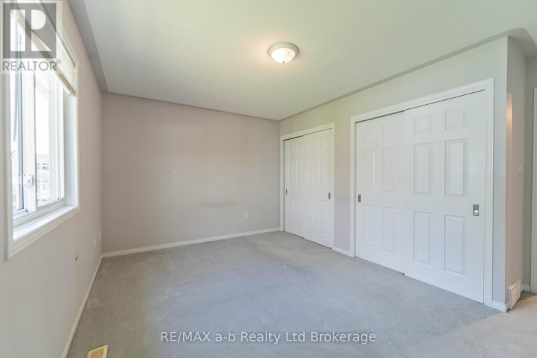 44 BEECH BOULEVARD, Tillsonburg, Ontario, N4G5R8