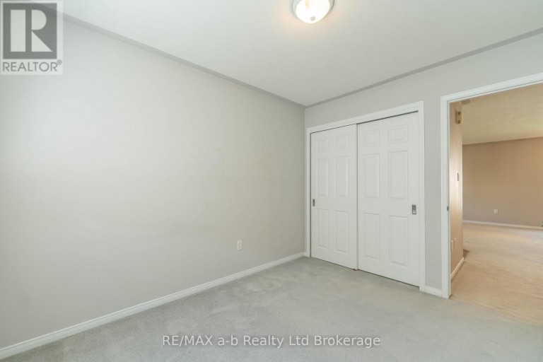 44 BEECH BOULEVARD, Tillsonburg, Ontario, N4G5R8