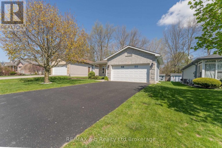 44 BEECH BOULEVARD, Tillsonburg, Ontario, N4G5R8