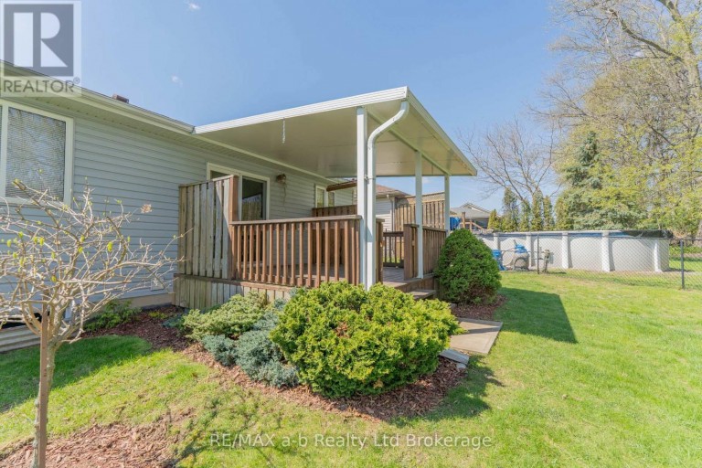 44 BEECH BOULEVARD, Tillsonburg, Ontario, N4G5R8