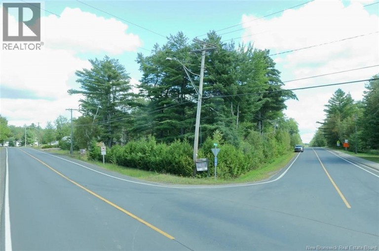 34 Post Road, Minto, New Brunswick, E4B3A1