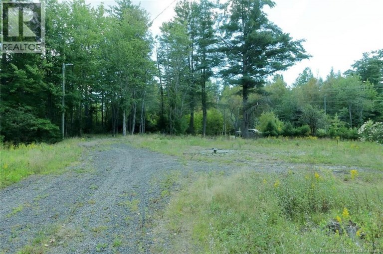 34 Post Road, Minto, New Brunswick, E4B3A1