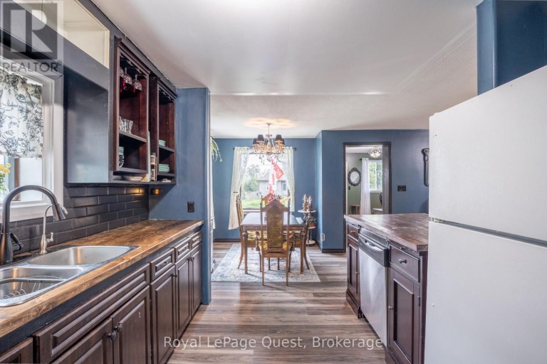 22 CREIGHTON STREET S, Orillia, Ontario, L3V1A8