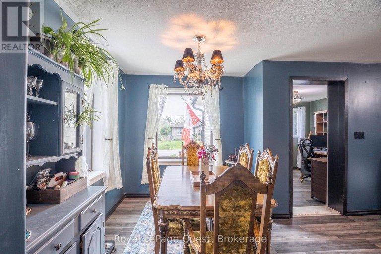 22 CREIGHTON STREET S, Orillia, Ontario, L3V1A8