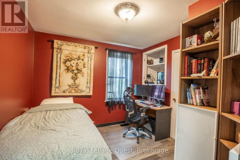 22 CREIGHTON STREET S, Orillia, Ontario, L3V1A8