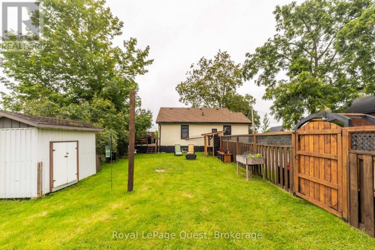 22 CREIGHTON STREET S, Orillia, Ontario, L3V1A8