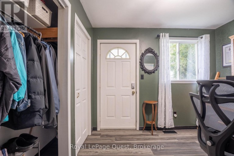 22 CREIGHTON STREET S, Orillia, Ontario, L3V1A8