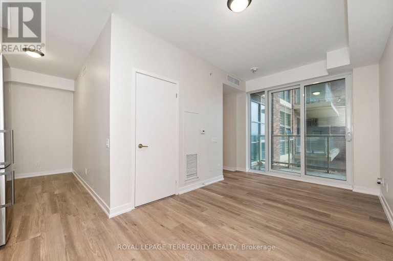 804 - 1787 ST CLAIR AVENUE W, Toronto (Weston-Pellam Park), Ontario, M6N0B7