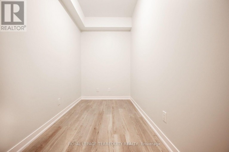 804 - 1787 ST CLAIR AVENUE W, Toronto (Weston-Pellam Park), Ontario, M6N0B7