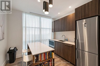 804 - 1787 ST CLAIR AVENUE W Toronto (Weston-Pellam Park) Ontario photo 32