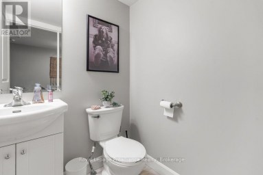 17 DEWAL PLACE Belleville (Belleville Ward) Ontario photo 17