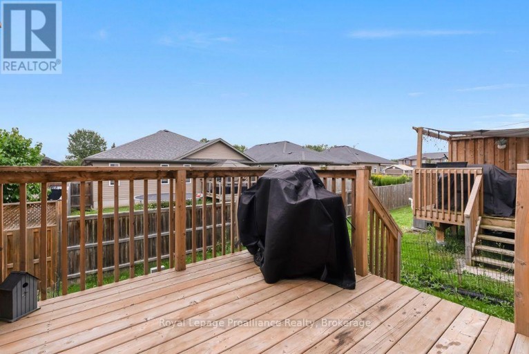17 DEWAL PLACE, Belleville (Belleville Ward), Ontario, K8P0H3