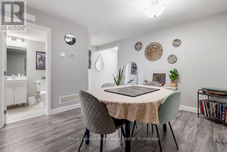17 DEWAL PLACE, Belleville (Belleville Ward), Ontario, K8P0H3