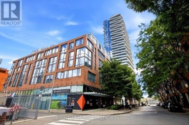 1801 - 1 MARKET STREET Toronto (Waterfront Communities) Ontario photo 1
