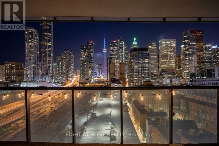 1801 - 1 MARKET STREET, Toronto (Waterfront Communities), Ontario, M5E0A2