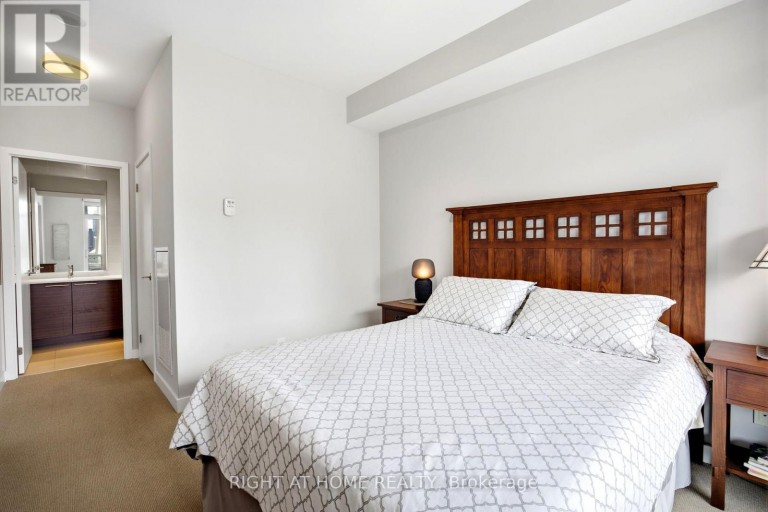 1801 - 1 MARKET STREET, Toronto (Waterfront Communities), Ontario, M5E0A2