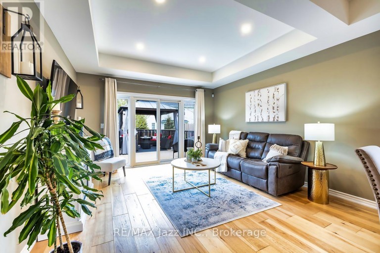 706 ONTARIO STREET, Cobourg, Ontario, K9A3C5