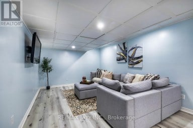 706 ONTARIO STREET Cobourg Ontario photo 22
