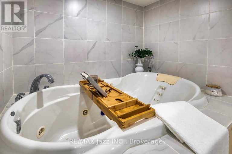 706 ONTARIO STREET, Cobourg, Ontario, K9A3C5
