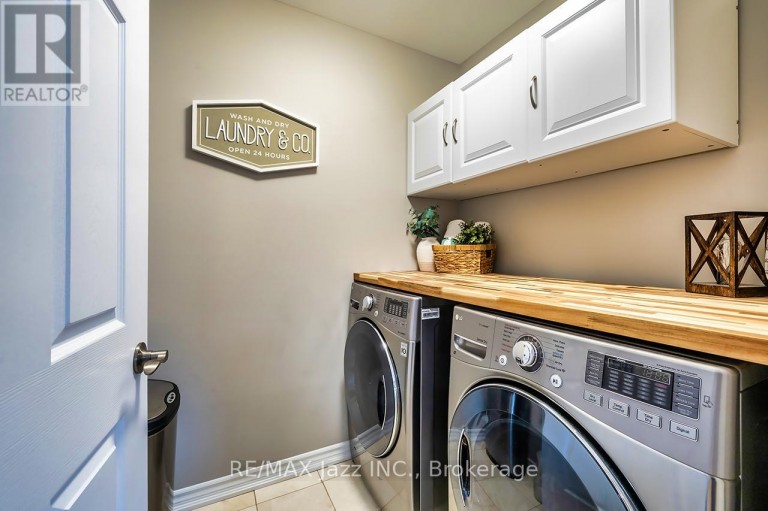 706 ONTARIO STREET, Cobourg, Ontario, K9A3C5
