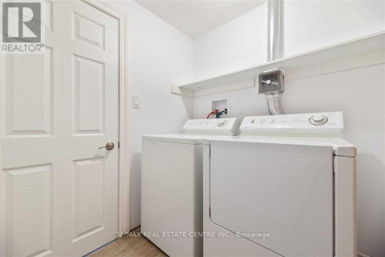 265 COXE BOULEVARD E, Milton (TM Timberlea), Ontario, L9T4L4