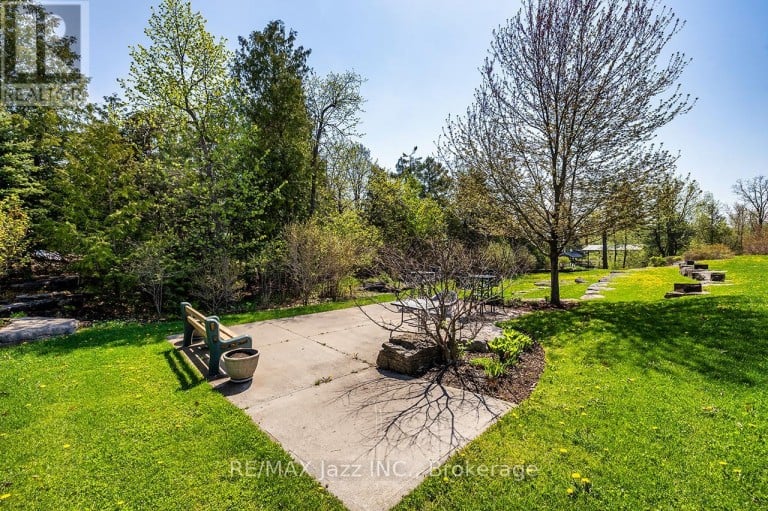 111 - 29 LAKEWOOD CRESCENT, Kawartha Lakes (Bobcaygeon), Ontario, K0M1A0
