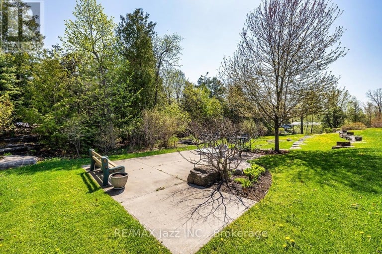 111 - 29 LAKEWOOD CRESCENT, Kawartha Lakes (Bobcaygeon), Ontario, K0M1A0