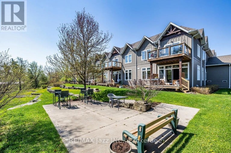 111 - 29 LAKEWOOD CRESCENT, Kawartha Lakes (Bobcaygeon), Ontario, K0M1A0