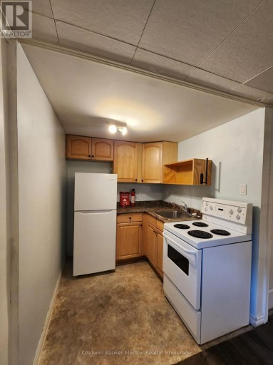 443 ARMOUR ROAD, Peterborough (Ashburnham Ward 4), Ontario, K9H1Y7