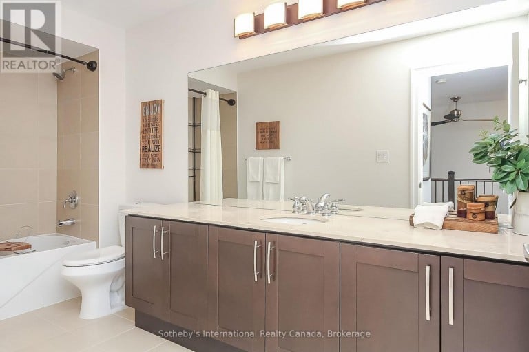12 WHEELHOUSE CRESCENT, Collingwood, Ontario, L9Y0J9