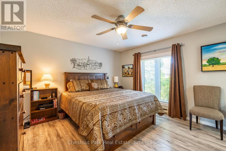 861 ARLINGTON STREET, Saugeen Shores, Ontario, N0H2C4