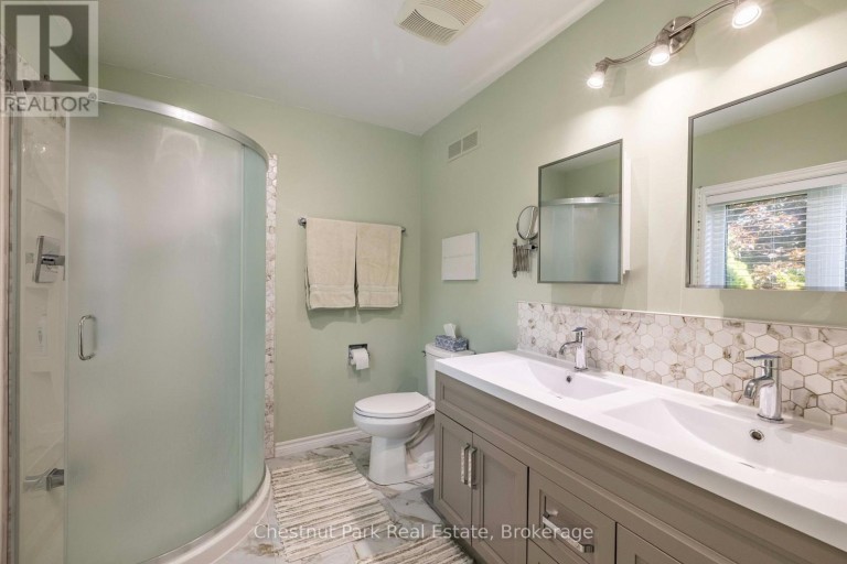 861 ARLINGTON STREET, Saugeen Shores, Ontario, N0H2C4