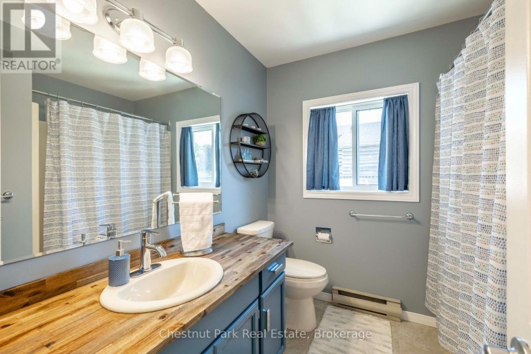 861 ARLINGTON STREET, Saugeen Shores, Ontario, N0H2C4