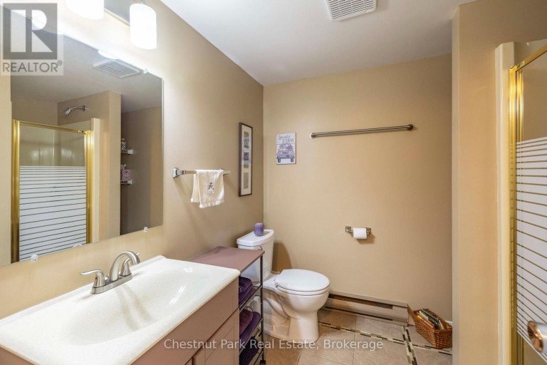 861 ARLINGTON STREET, Saugeen Shores, Ontario, N0H2C4