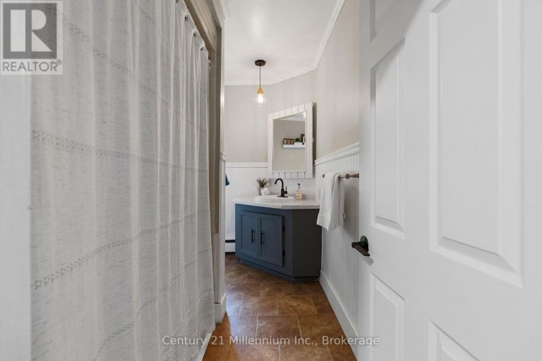 101774 GREY 5 ROAD, Georgian Bluffs, Ontario, N4K5N5