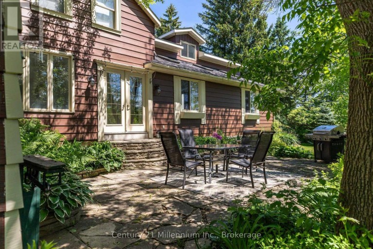 101774 GREY 5 ROAD, Georgian Bluffs, Ontario, N4K5N5