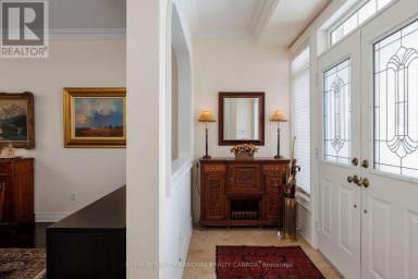 463 CROSSING BRIDGE PLACE Aurora (Aurora Estates) Ontario photo 6