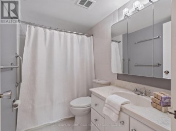 1001 - 299 MILL ROAD Toronto (Markland Wood) Ontario photo 12