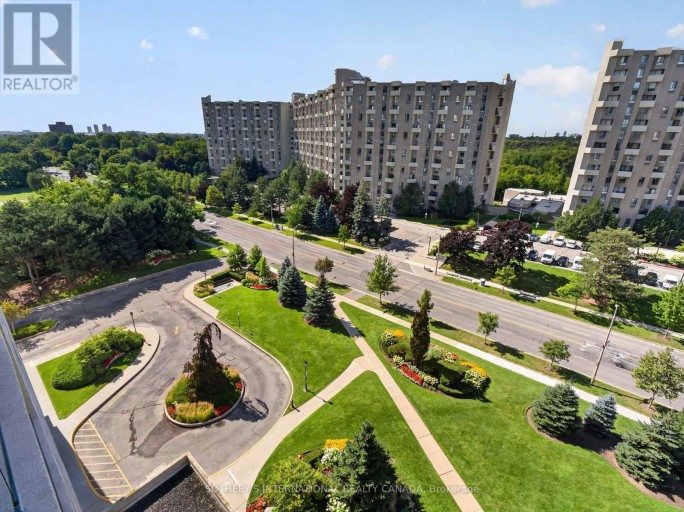 1001 - 299 MILL ROAD, Toronto (Markland Wood), Ontario, M9C4V9