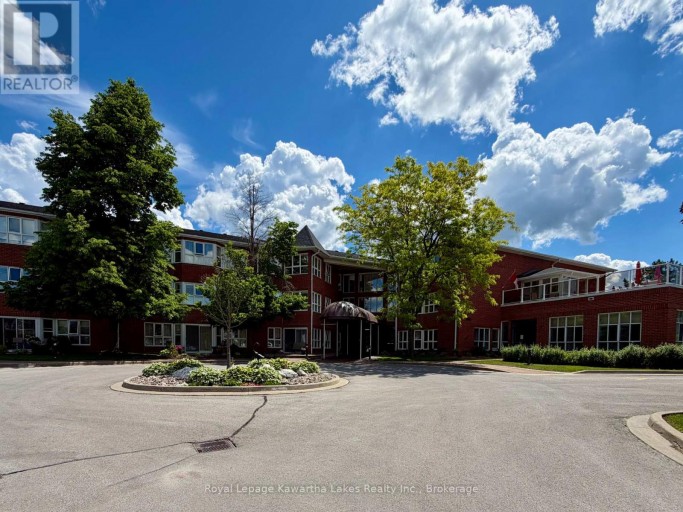 303 - 4 HERITAGE WAY, Kawartha Lakes (Lindsay), Ontario, K9V5Z2