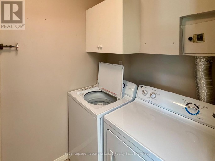 303 - 4 HERITAGE WAY, Kawartha Lakes (Lindsay), Ontario, K9V5Z2