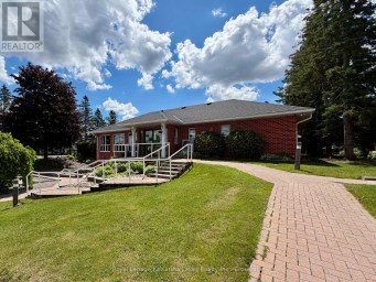 303 - 4 HERITAGE WAY Kawartha Lakes (Lindsay) Ontario photo 32